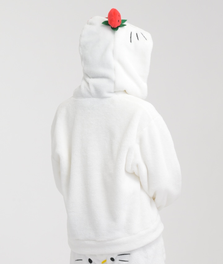 サンリオ イチゴマン ジップボアパーカー M ふわふわ モコモコ なりきり 長袖