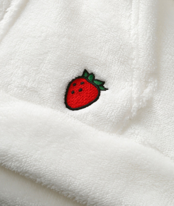 サンリオ イチゴマン ジップボアパーカー M ふわふわ モコモコ なりきり 長袖