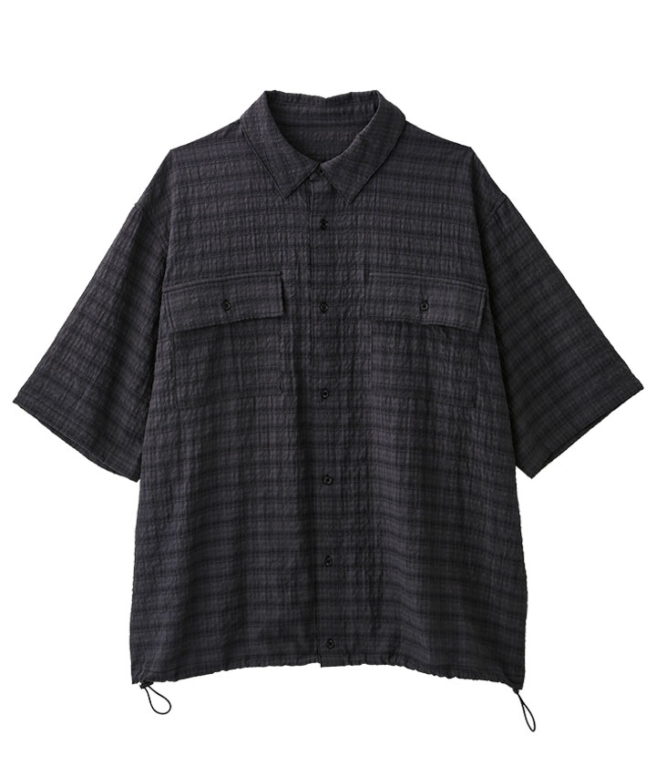 チャコルグレー