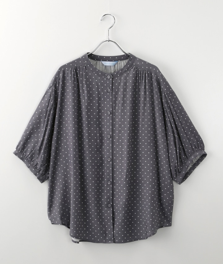 チャコルグレー