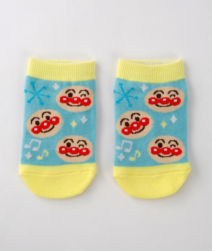 ベージュ