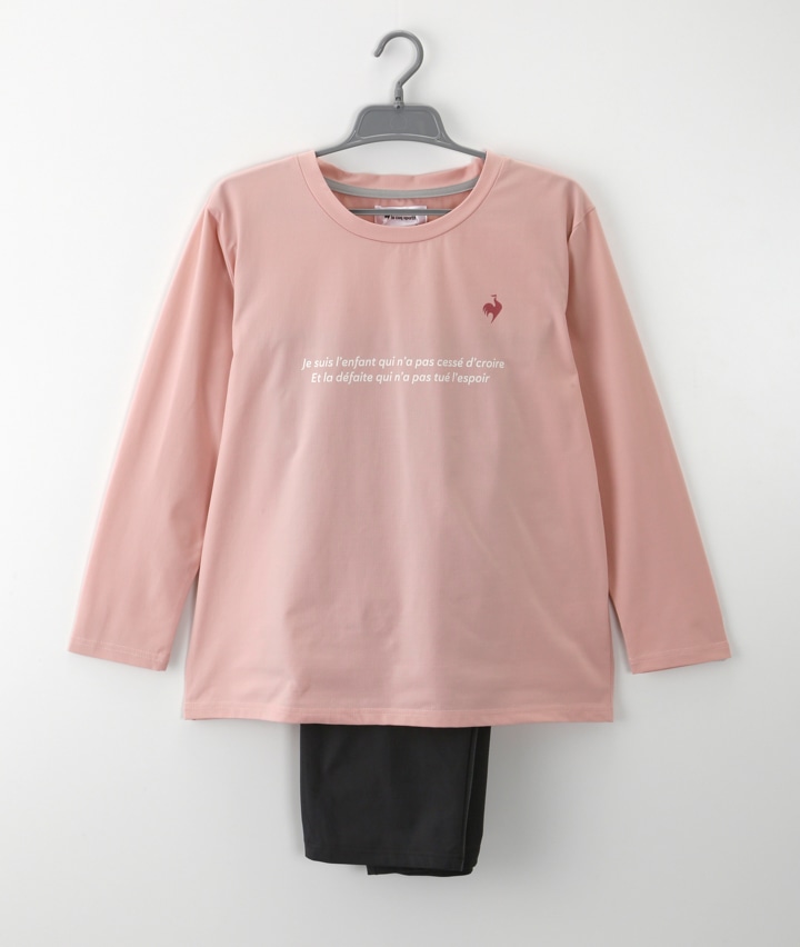 ピンク