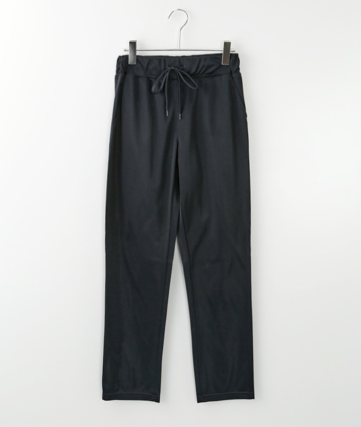 チャコルグレー