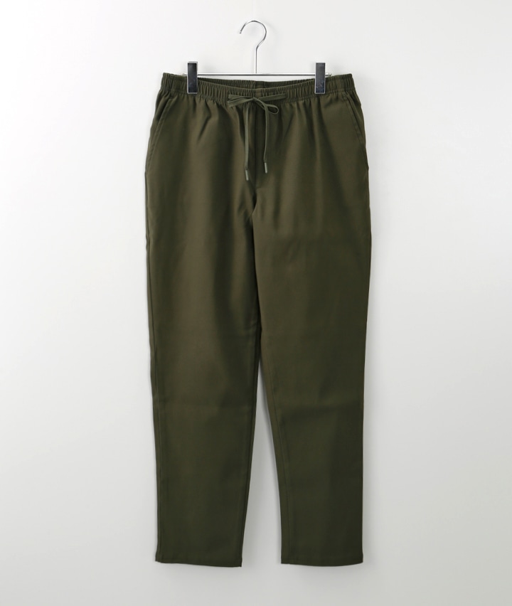 カーキグリーン