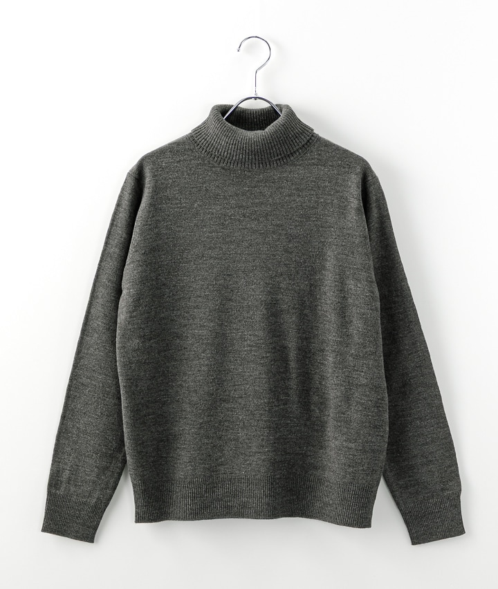 チャコルグレー