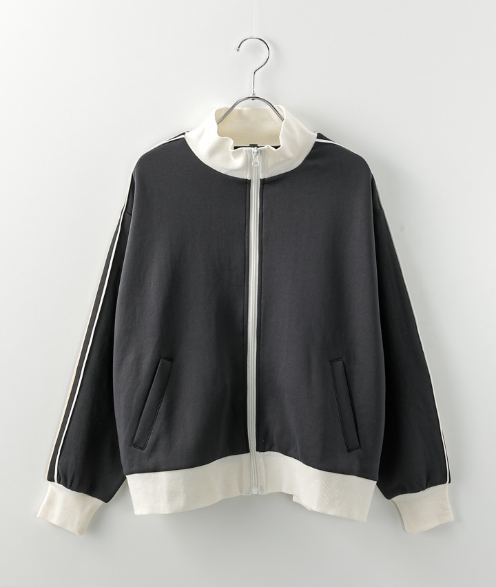 チャコルグレー