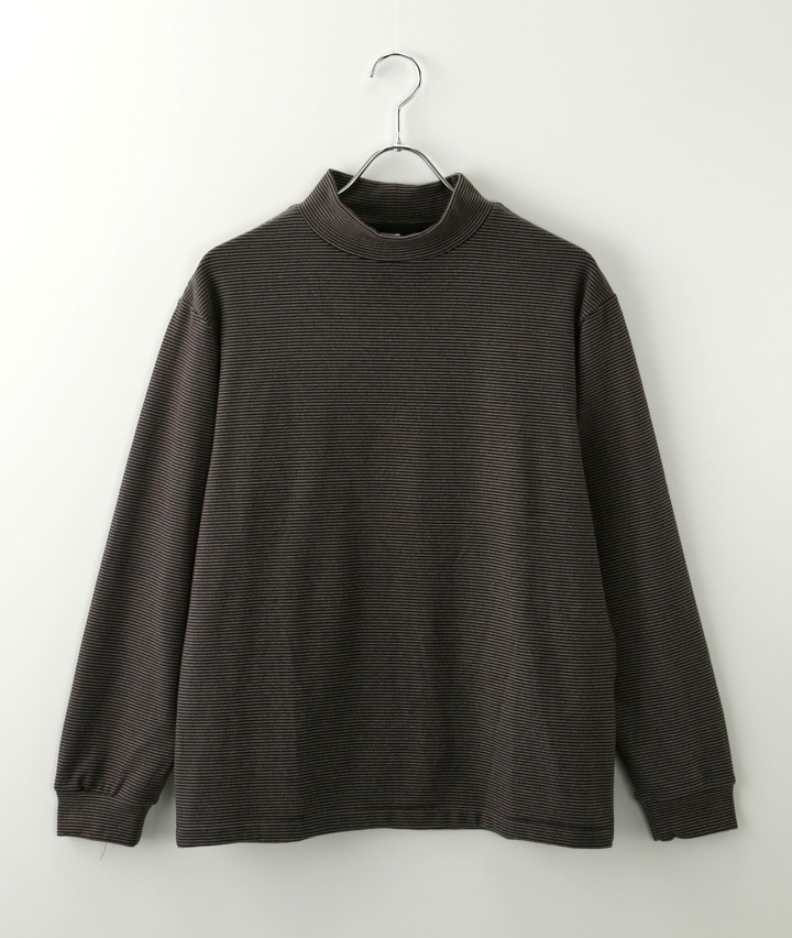 チャコルグレー