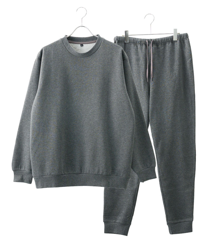 チャコルグレー