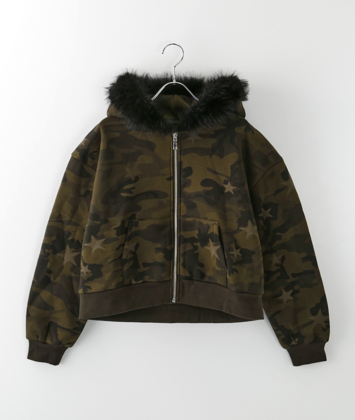 カーキグリーン