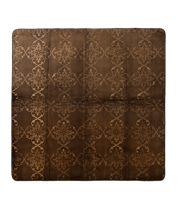 ダークブラウン