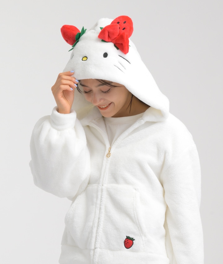 サンリオ イチゴマン ジップボアパーカー M ふわふわ モコモコ なりきり 長袖