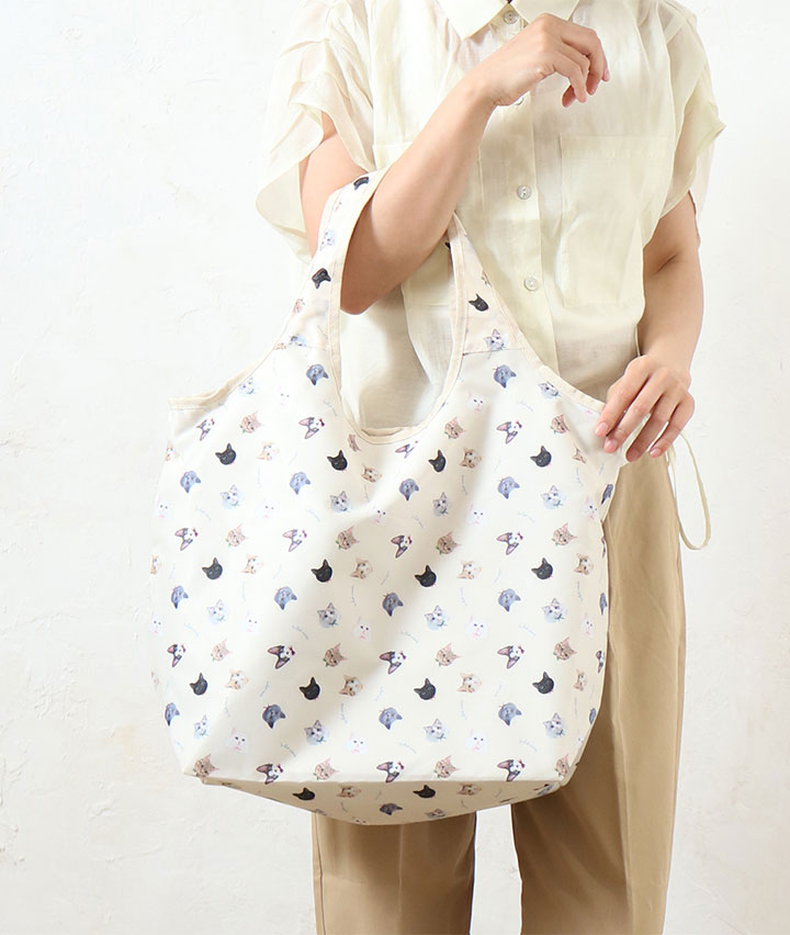ネコ総柄保冷トートバッグ