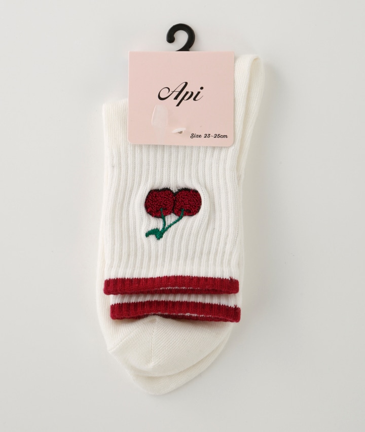 （１足物）さくらんぼサガラ刺繍ソックス
