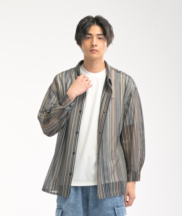 透かし編み長袖シャツ