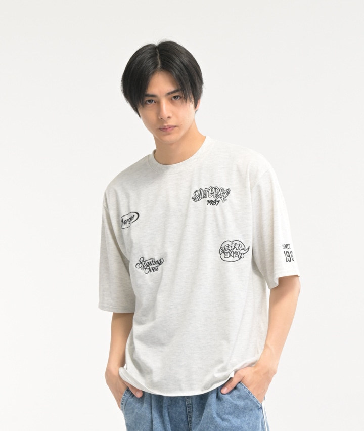 飛び刺繍ロゴＴシャツ