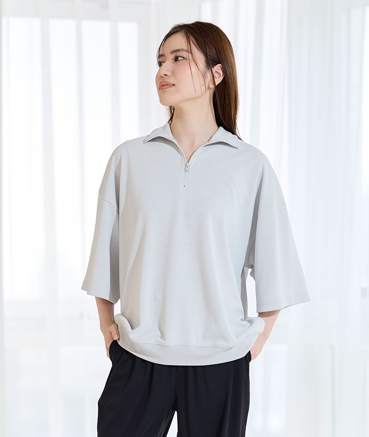 （汗染み軽減）ハーフジップ半袖Ｔシャツ