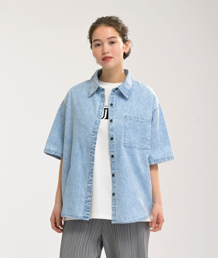 半袖デニムシャツ