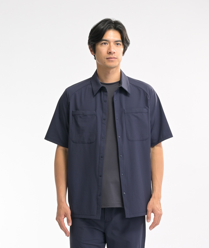 ＜ナノテックス＞（接触冷感・撥水・防汚・ＵＶカット・３６０°ストレッチ）クールナイロンシャツ