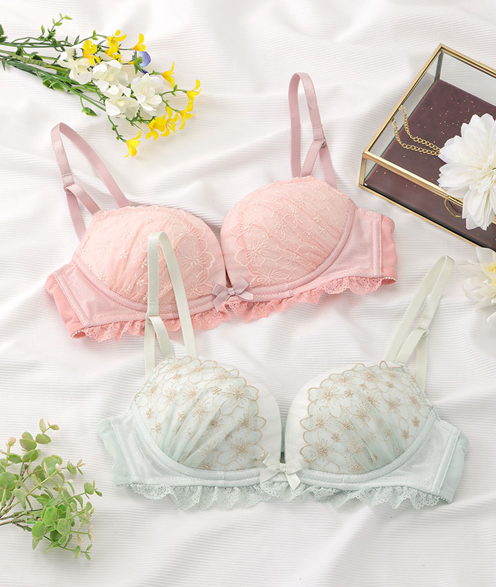 （すっきりメイク）グロウフルールノンワイヤーブラジャー