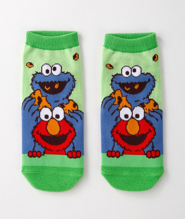 【セサミストリート】（１足物）フロント柄ソックス