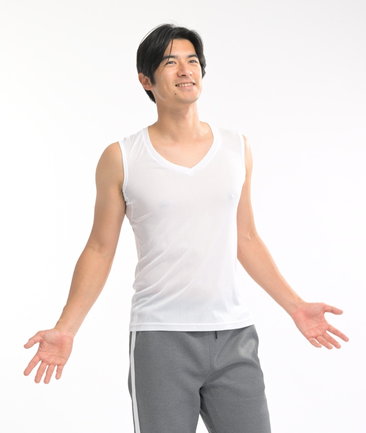 【ＨＩＧＨＣＯＯＬーＴ】（吸汗速乾）（汗冷え抑制）（軽量）（通気性）Ｖ首サーフシャツ