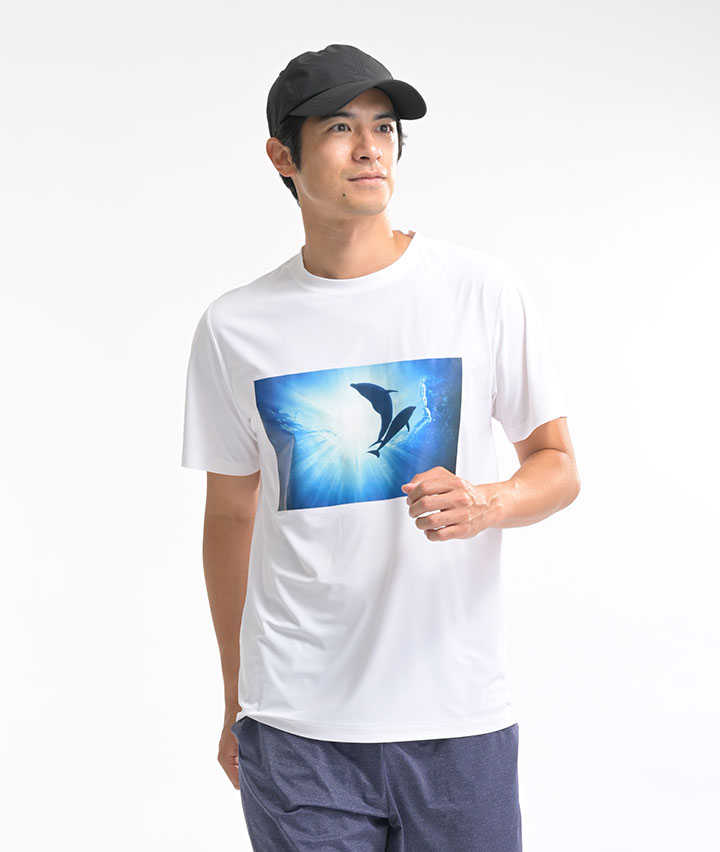 （接触冷感・ストレッチ）イルカプリントＴシャツ