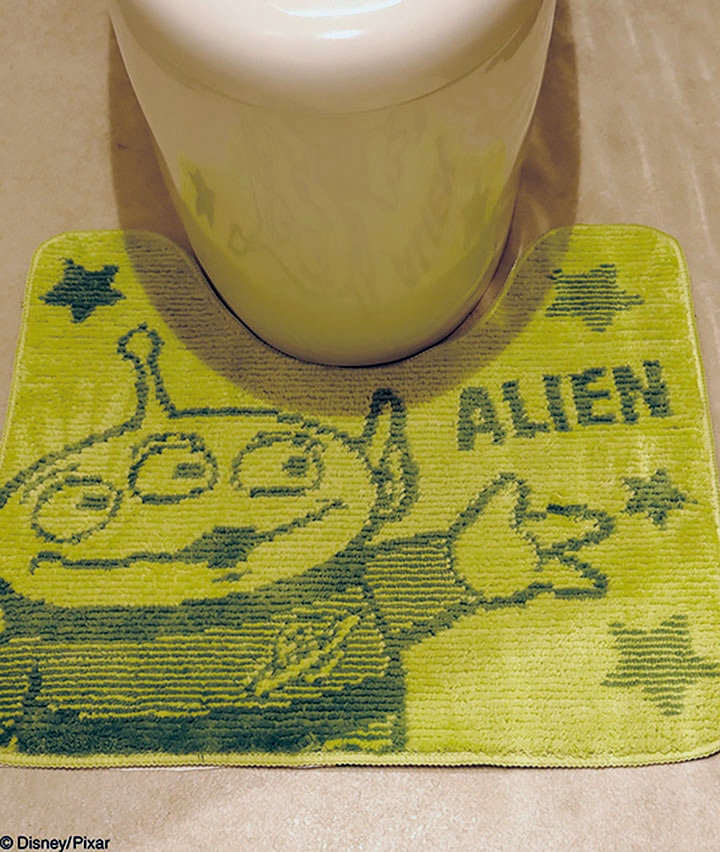 【Ｄｉｓｎｅｙ】（トイストーリー）エイリアンタフトトイレマット