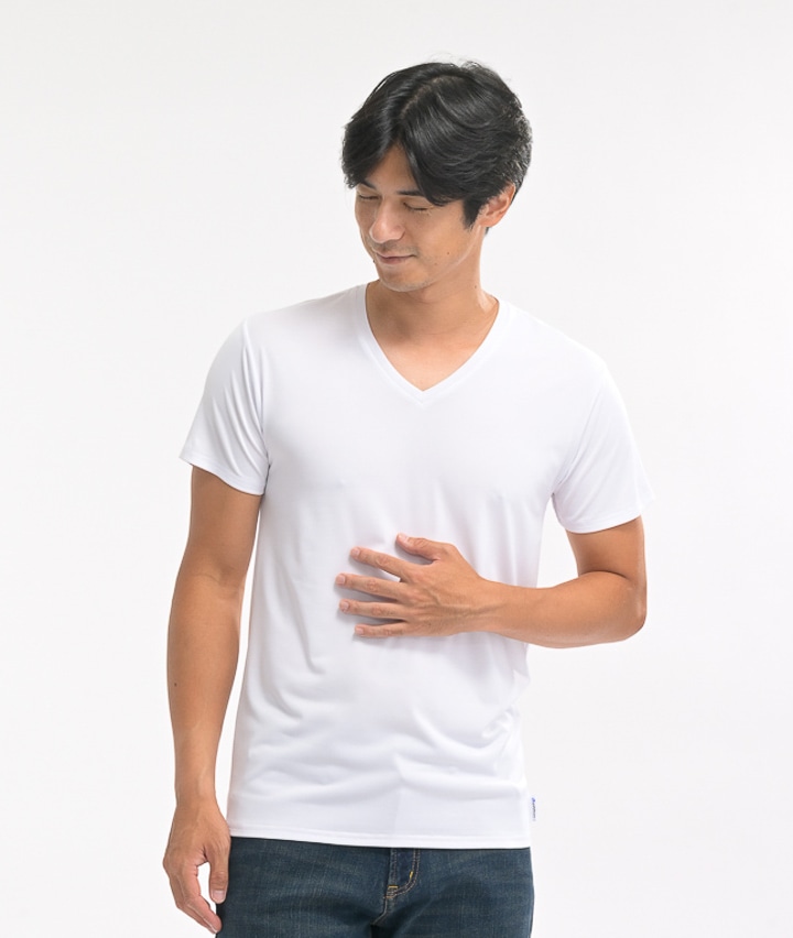 【Ｐａｓｅｏｓ×ｐｈｉｔｅｎ】（ＡＱＵＡ　ＴＩＴＡＮ使用）（Ｓｏｆｔｃｏｏｌ　Ａｃｔｉｖｅ糸使用）（紫外線対策）（吸水速乾）（ストレッチ）半袖Ｖ首シャツ