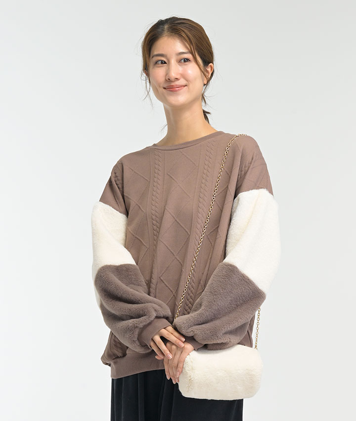 袖ファー使いプルオーバー