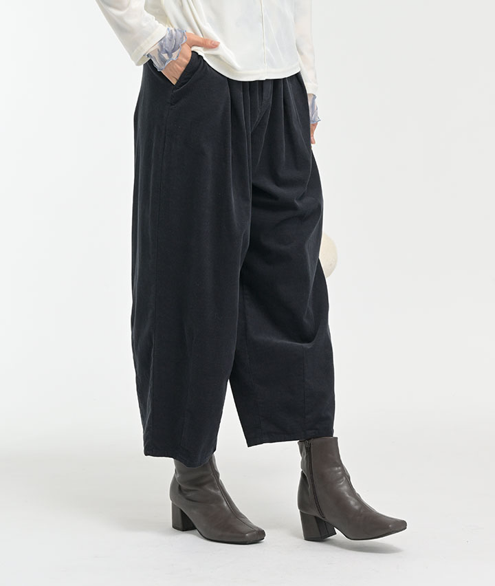 コーデュロイコクーンパンツ