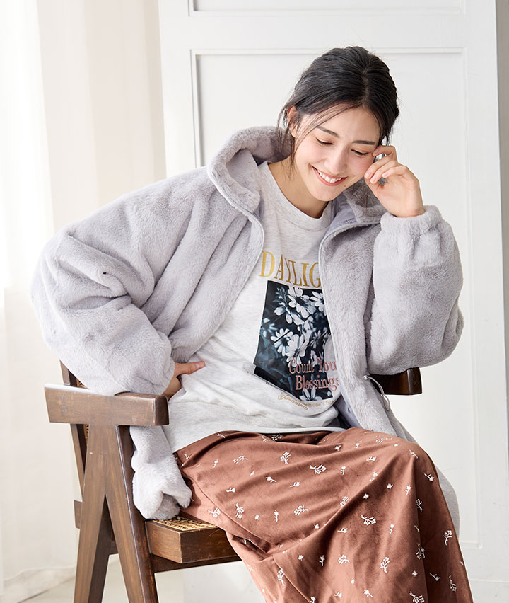 箔花フォトプリントプルオーバー