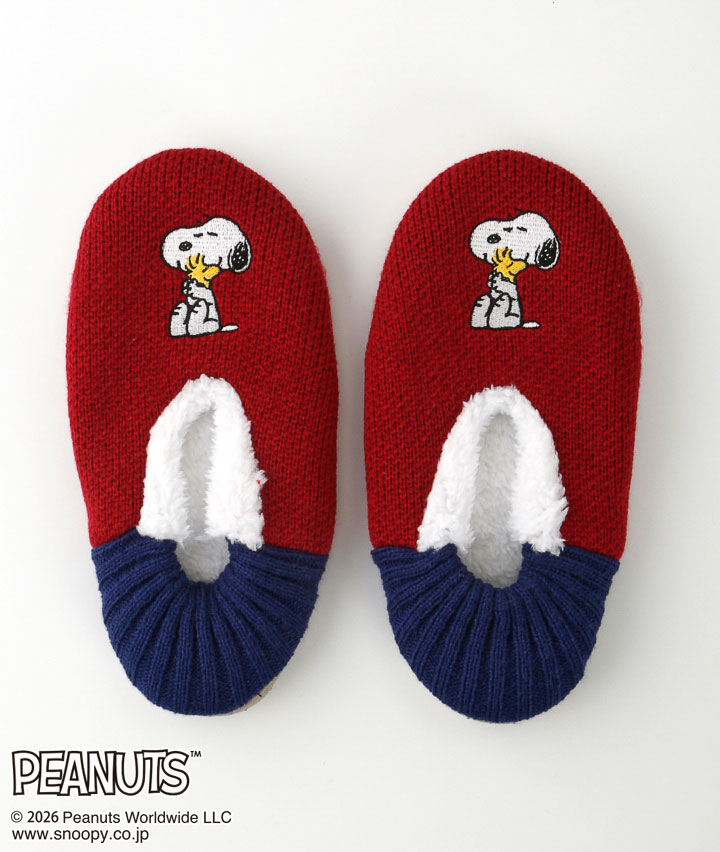 【ＰＥＡＮＵＴＳ】（スヌーピー）（１足物）（内側ボア）刺繍ルームソックス