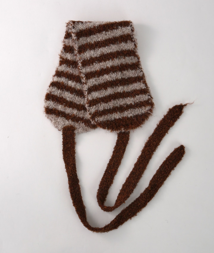 ボーダー柄イヤーマフラー