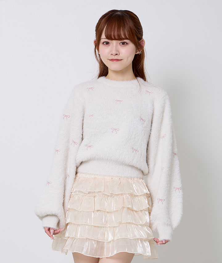 リボン刺しゅうニットプルオーバー