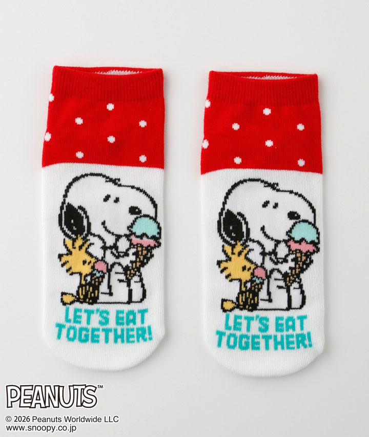 【ＰＥＡＮＵＴＳ】（スヌーピー）（１足物）フロント柄ソックス