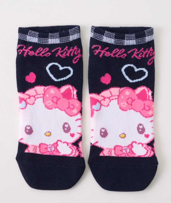 【サンリオキャラクターズ】（キティ）（１足物）フロント柄ソックス